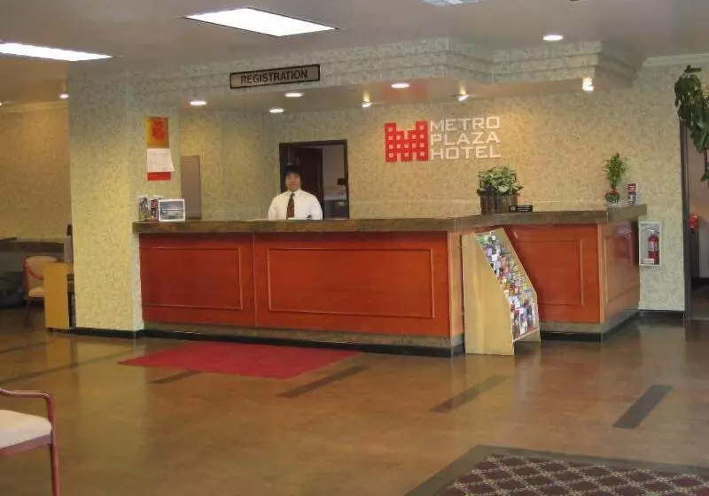 ホテル Metro Plaza