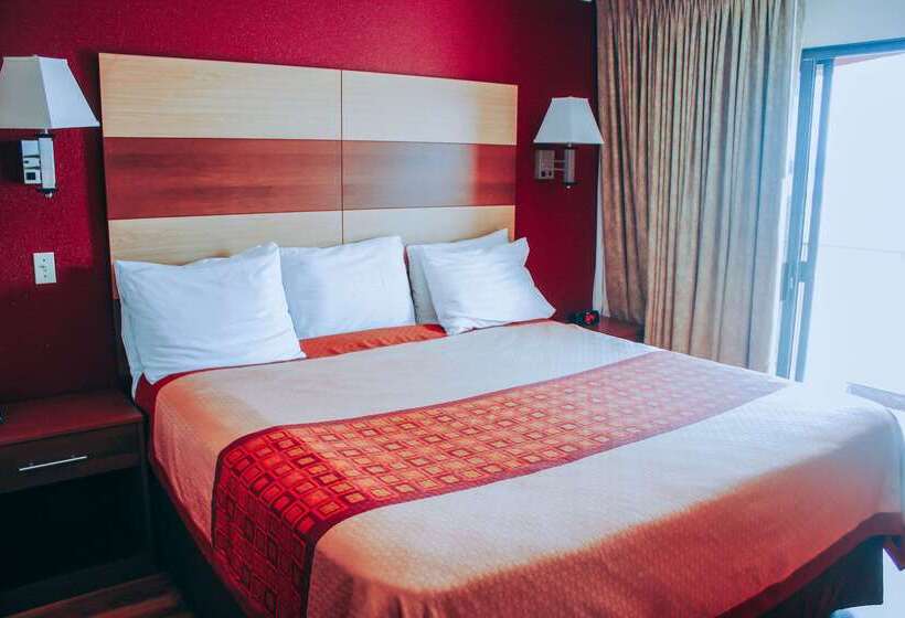 בית מלון כפרי Rodeway Inn & Suites