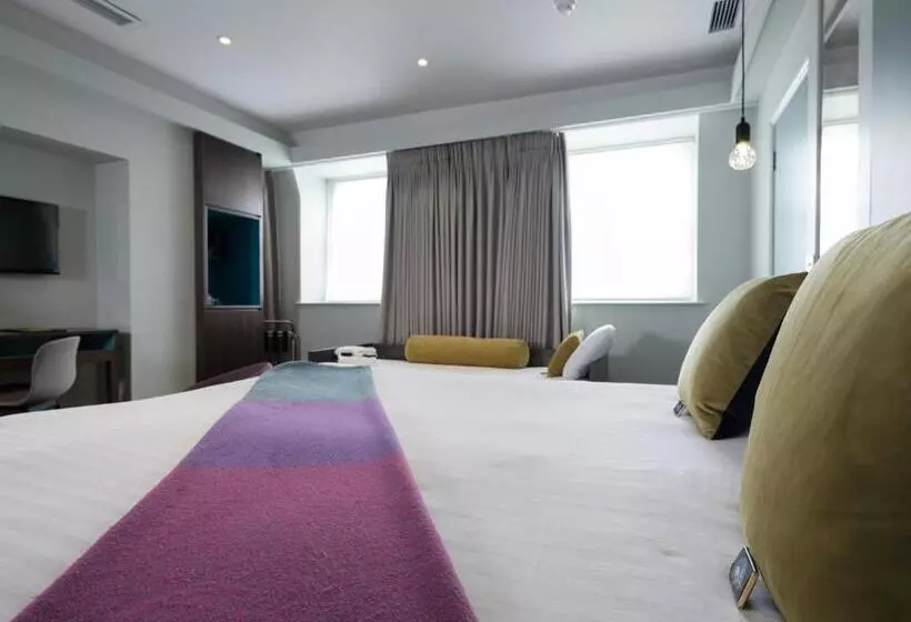 Otel Signature Townhouse London Hyde Park