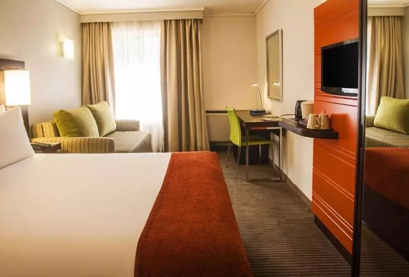 هتل Stayeasy Eastgate