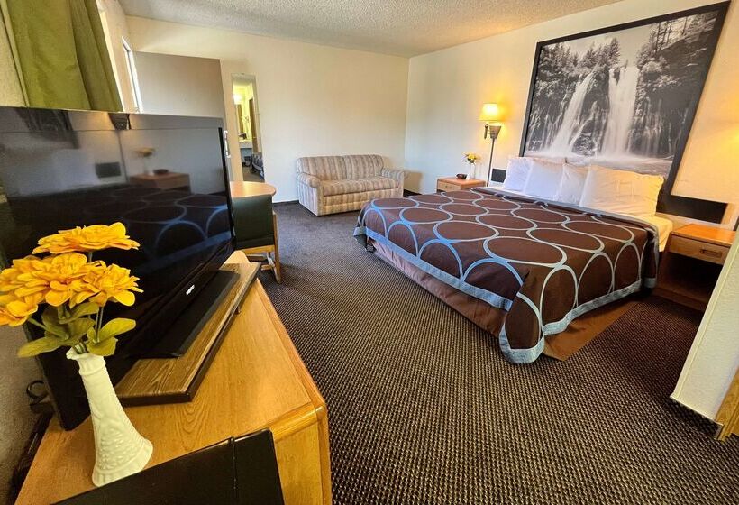 Hotel Super 8 By Wyndham Red Bluff