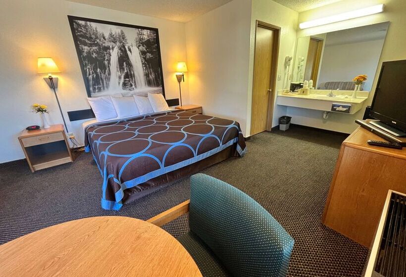 Hotel Super 8 By Wyndham Red Bluff