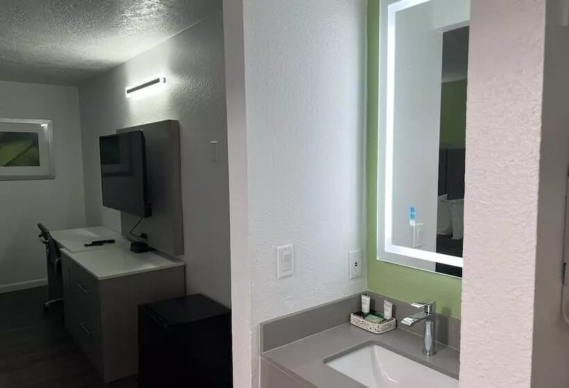 בית מלון כפרי The Aqua Pacific