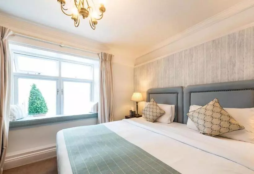 هتل The Blue Haven