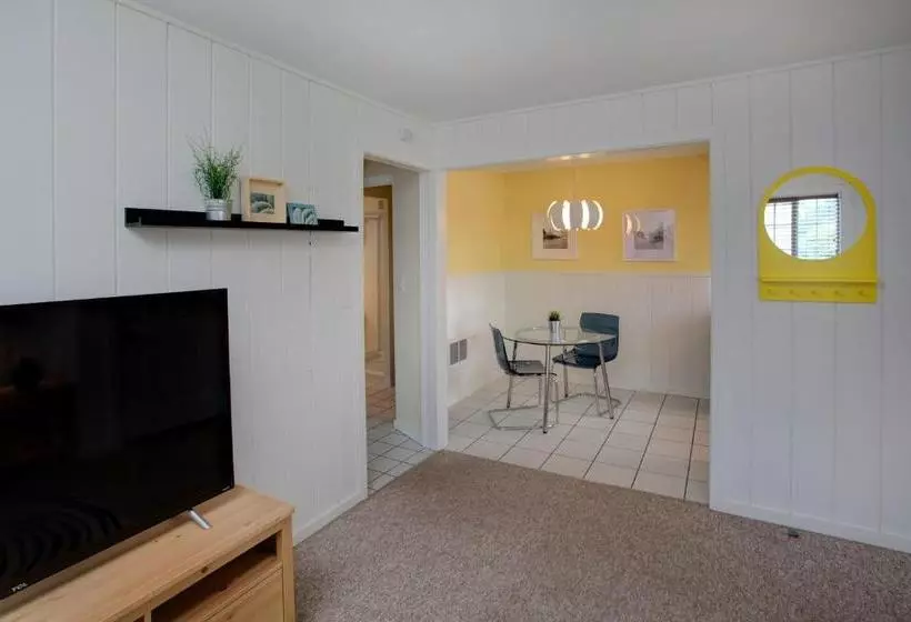 ホテル Paradise Suites