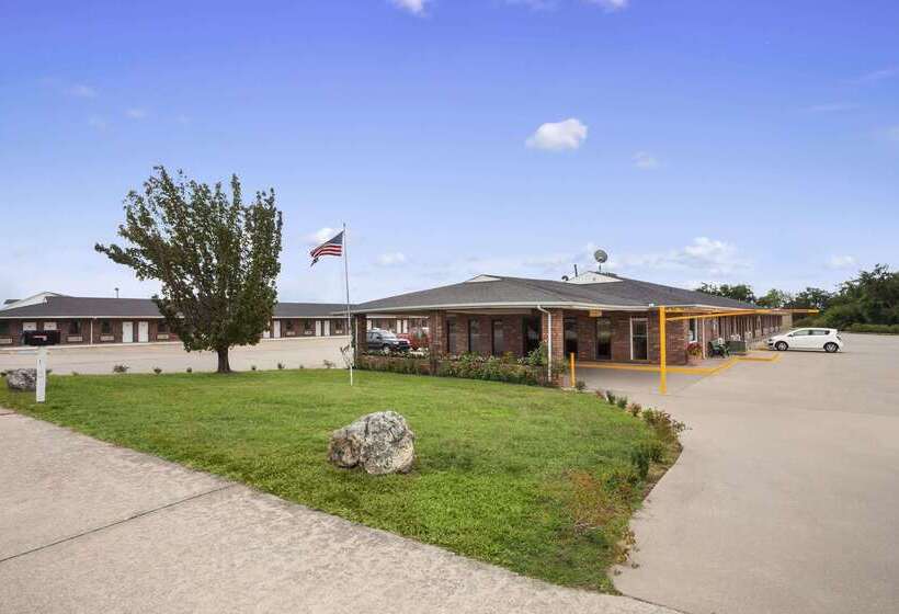 Motel Super 8 By Wyndham Henryetta