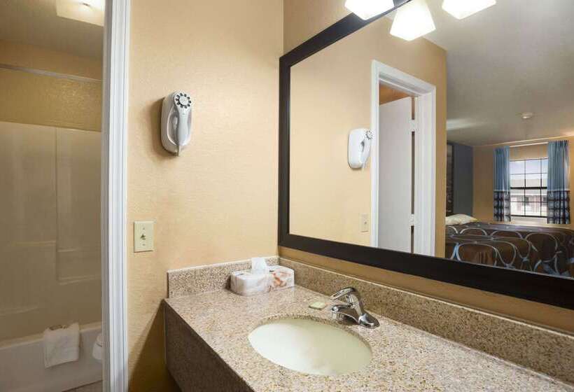 Motel Super 8 By Wyndham Henryetta