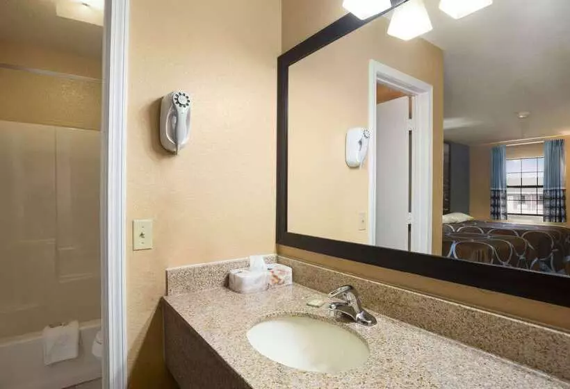 Motel Super 8 By Wyndham Henryetta