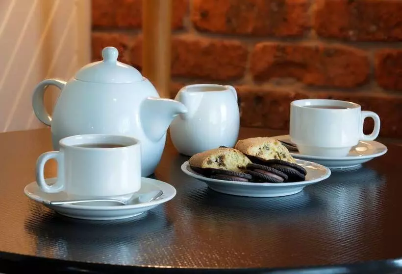 호텔 Admiral Motor Inn