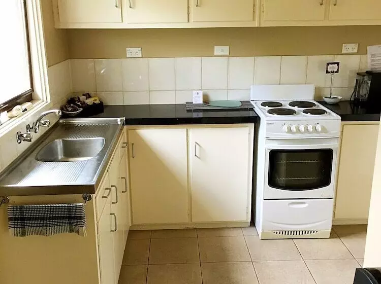 호텔 Admiral Motor Inn