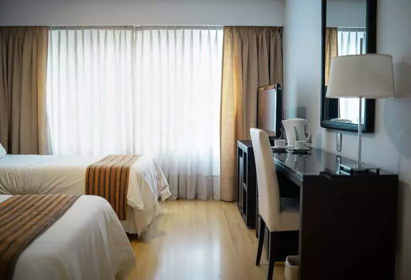 Hotel Amerian Cordoba Park