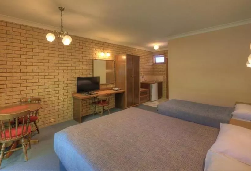 ホテル Barrass's John Bright Motor Inn