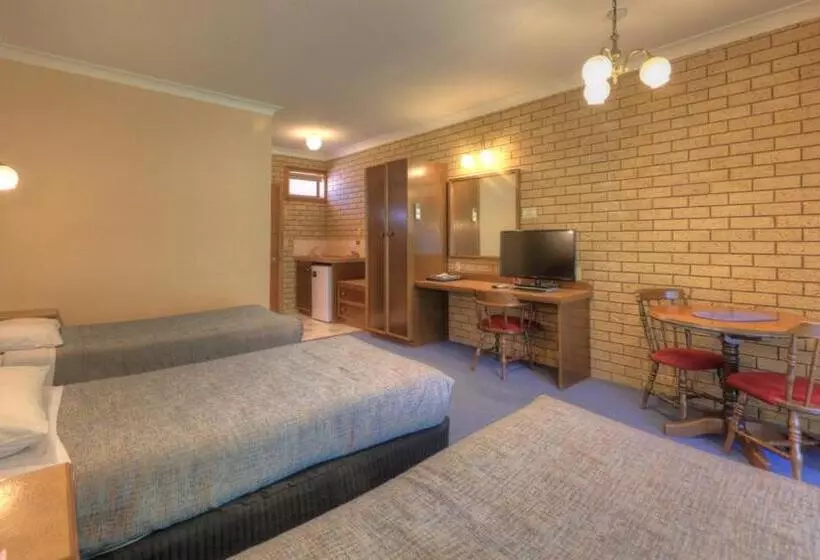 ホテル Barrass's John Bright Motor Inn