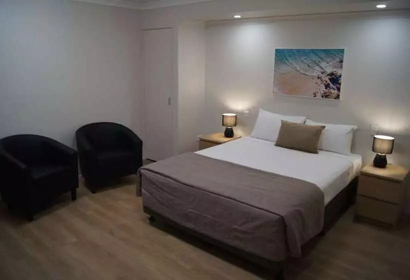 בית מלון כפרי Beachside Motor Inn