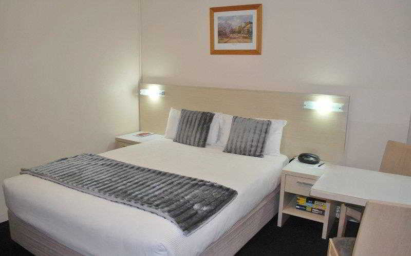 בית מלון כפרי Best Western Ashfields Philip Lodge