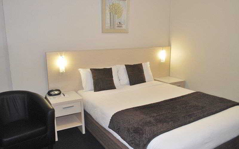 בית מלון כפרי Best Western Ashfields Philip Lodge