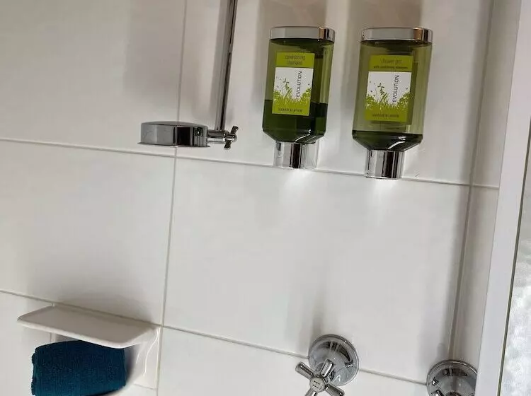 ホテル Coastal Waters Motor Inn