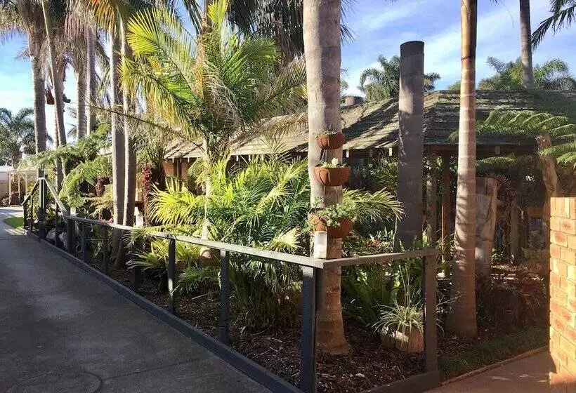 ホテル Coastal Waters Motor Inn