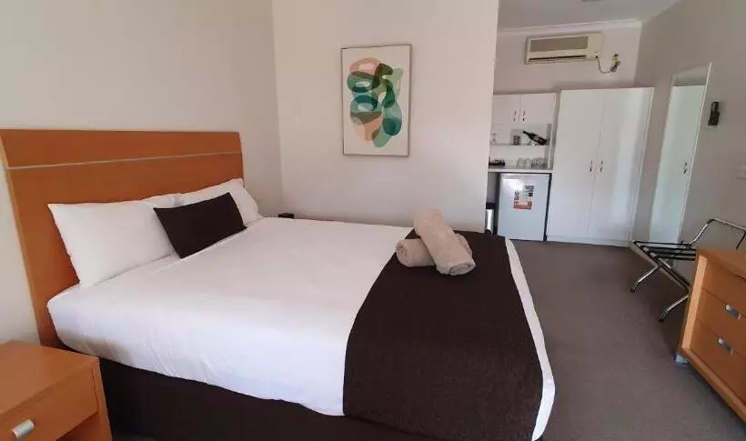 ホテル Golden Reef Motor Inn