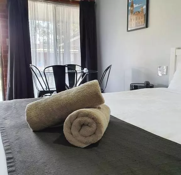 ホテル Golden Reef Motor Inn