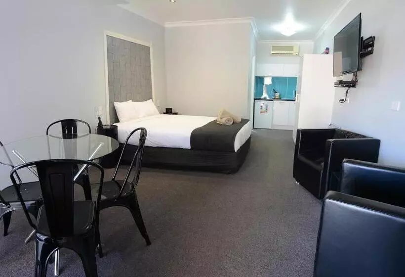 ホテル Golden Reef Motor Inn