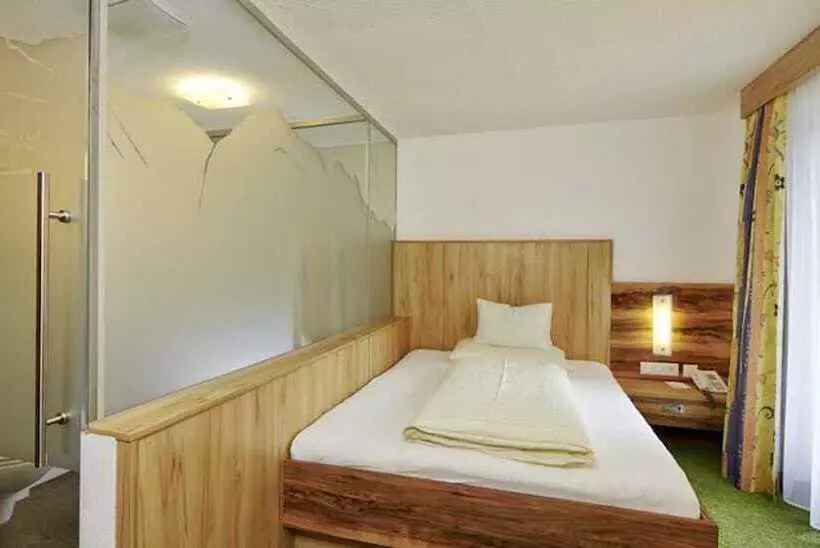 בית מלון כפרי Gundolf