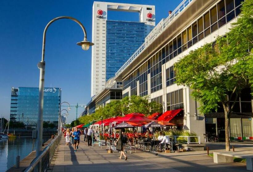 هتل Holiday Inn Express Puerto Madero, An Ihg
