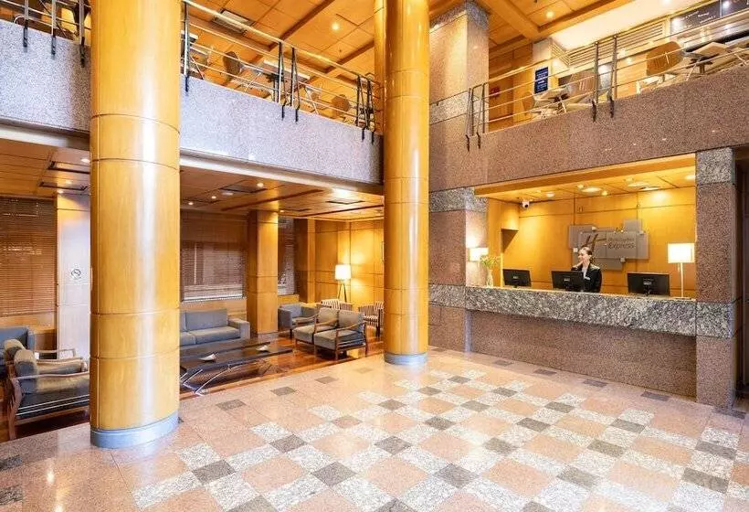 هتل Holiday Inn Express Puerto Madero, An Ihg