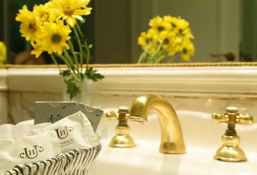 هتل Le Cinque Lusso Recoleta