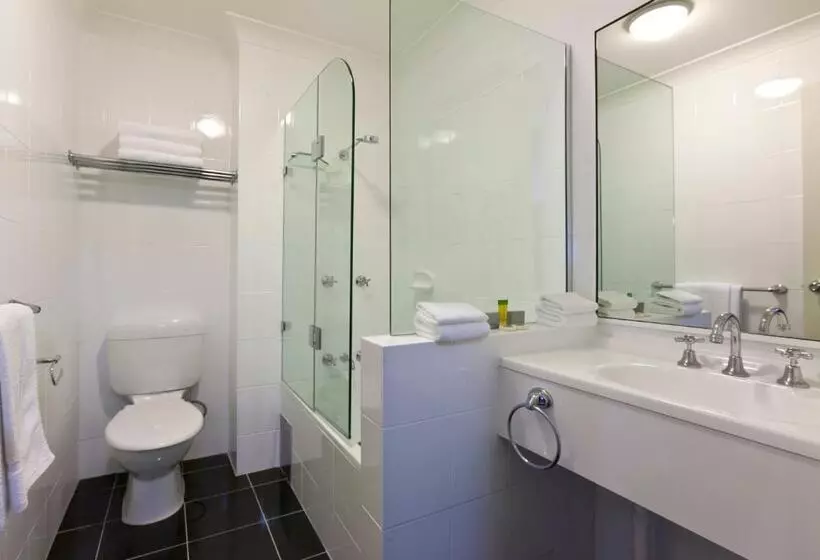 汽车旅馆  Ibis Styles Canberra Tall Trees