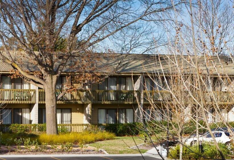 فندق على الطريق Ibis Styles Canberra Tall Trees