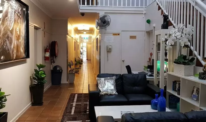 Отель Reef Palms