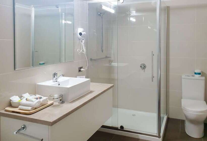 בית מלון כפרי Comfort Inn Warrnambool International