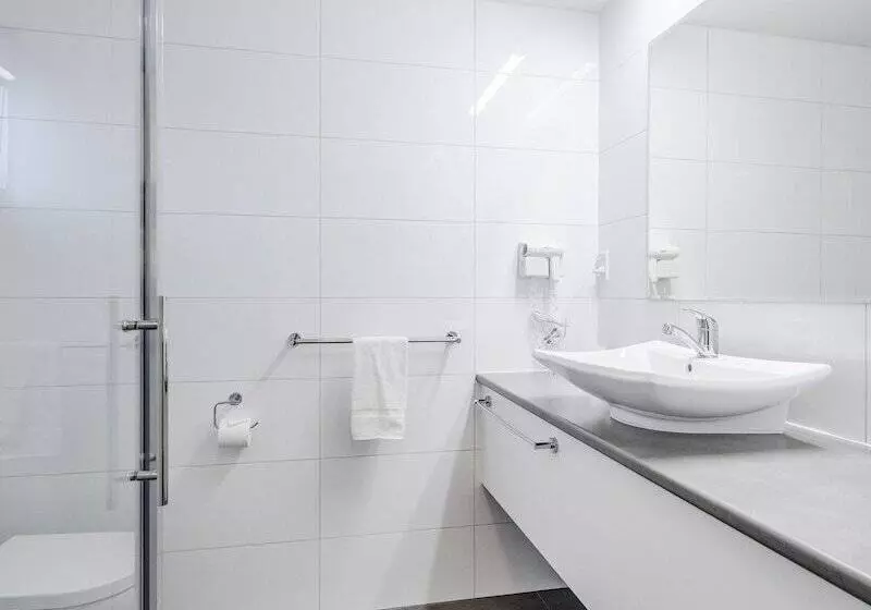 ホテル Comfort Inn Warrnambool International