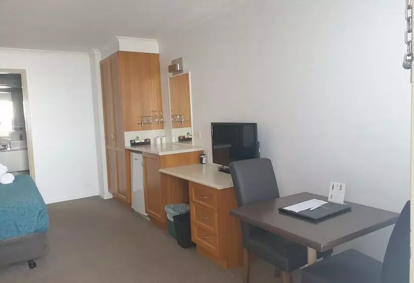 ホテル Comfort Inn Warrnambool International