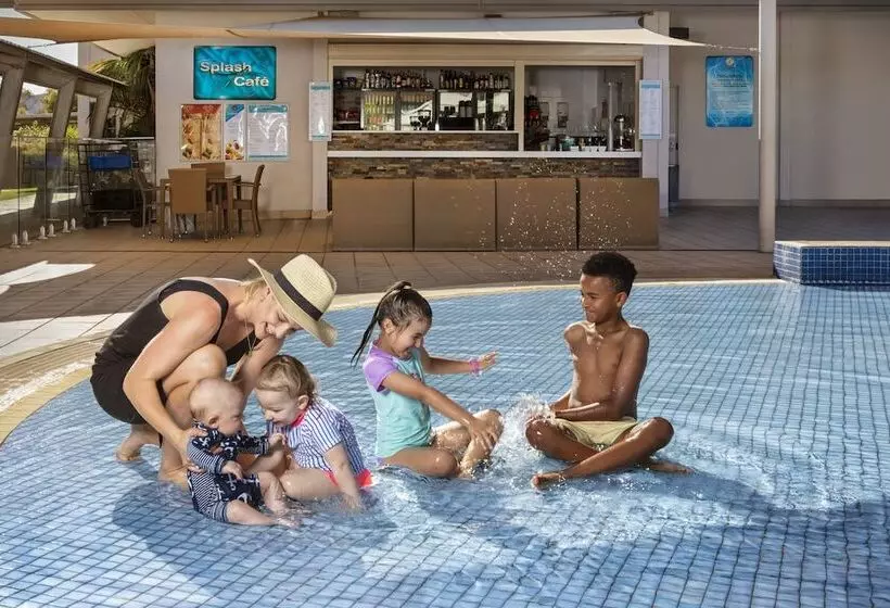 ホテル Crowne Plaza Alice Springs Lasseters, An Ihg