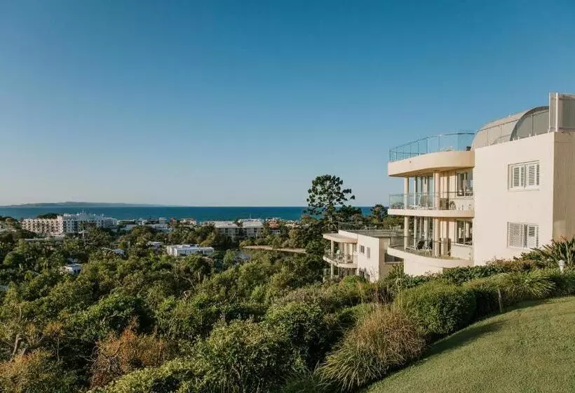 Отель Noosa Crest Resort