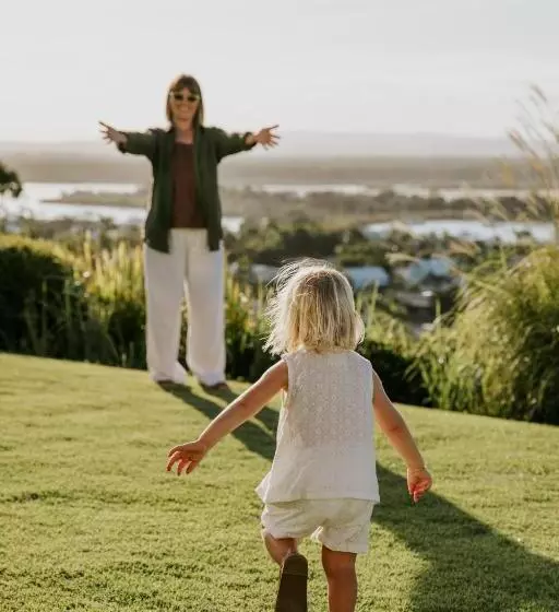 Отель Noosa Crest Resort