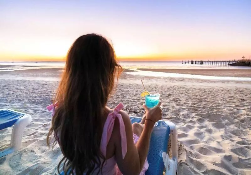 Kingfisher Bay Resort