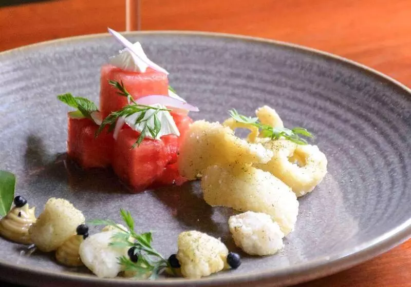 Kingfisher Bay Resort