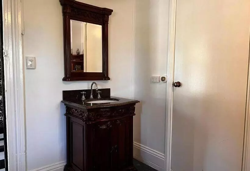 The Boutique Hotel Blue Mountains