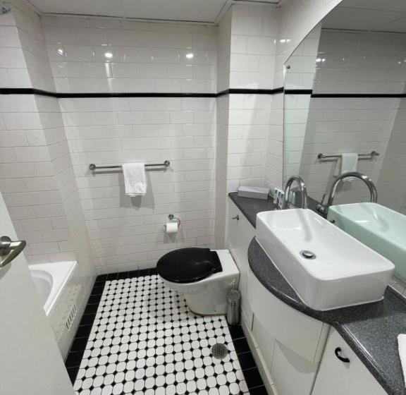 The Social Hotel, Sydney