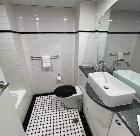 The Social Hotel, Sydney