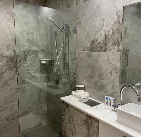 The Social Hotel, Sydney