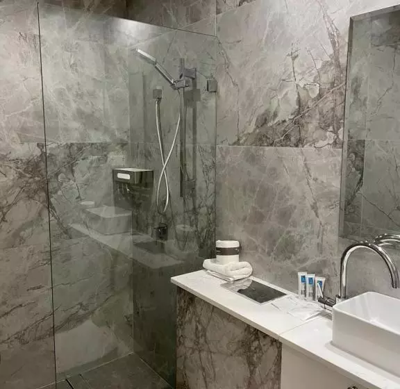 The Social Hotel, Sydney