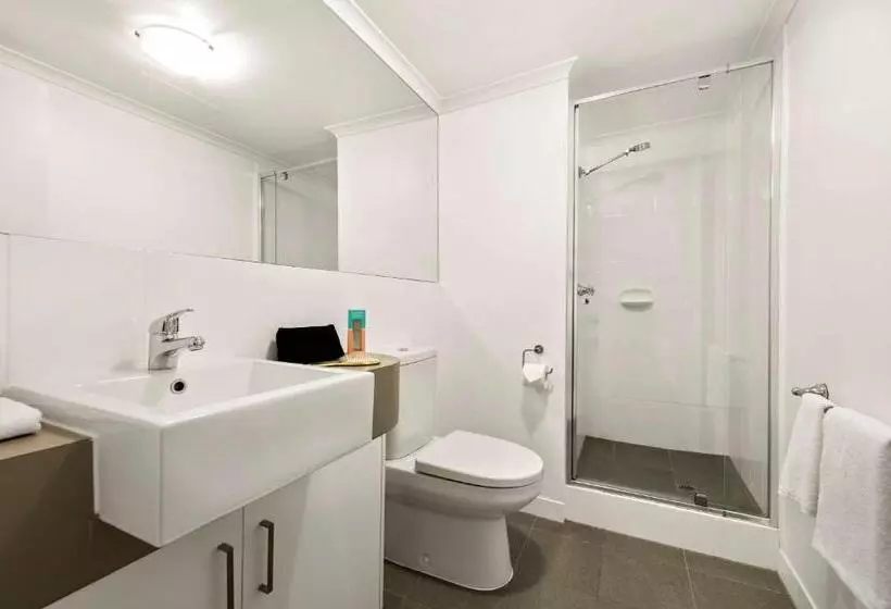 Comfort Apartments Royal Gardens