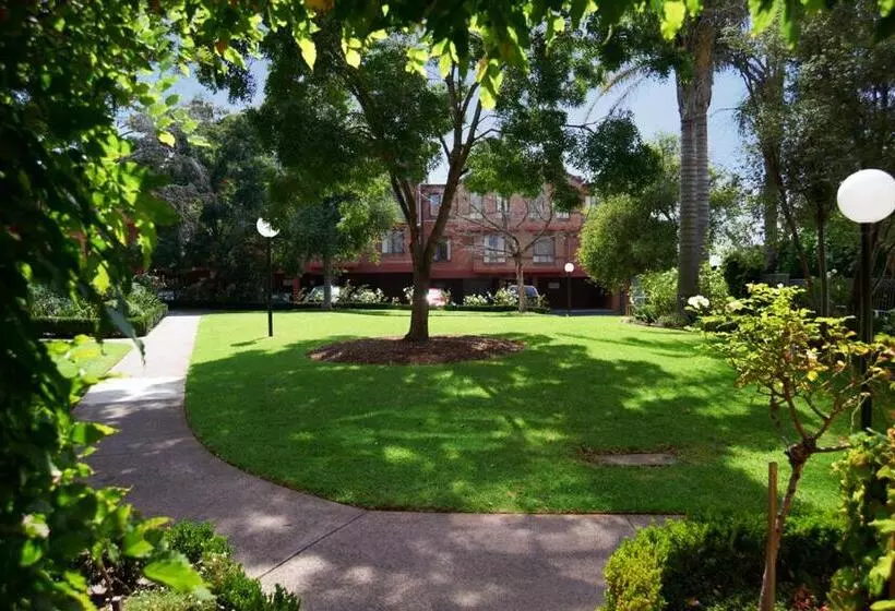 Comfort Apartments Royal Gardens