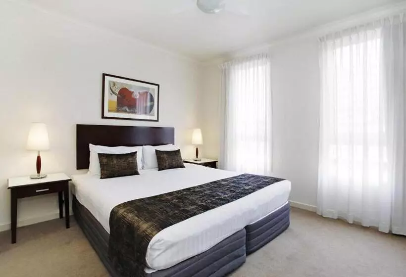 Comfort Apartments Royal Gardens