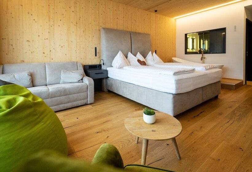 Отель Das Katschberg Superior