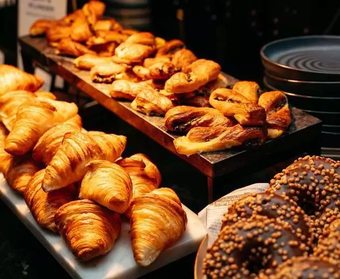 호텔 Hilton Vienna Plaza